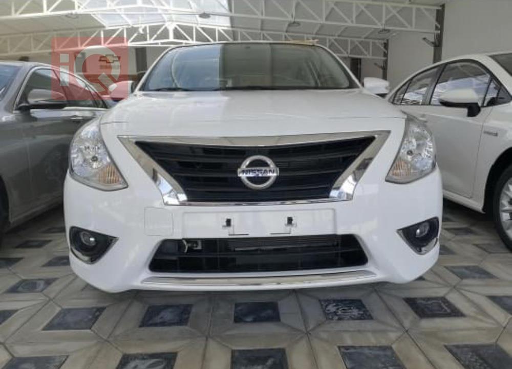 Nissan Sunny